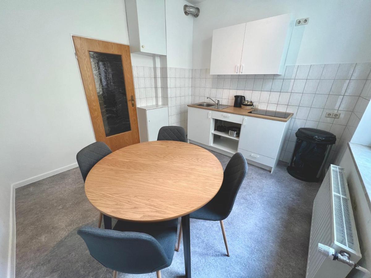 7 Betten Zentrale Lage Bahn Messe Apartment Hanover Exterior photo